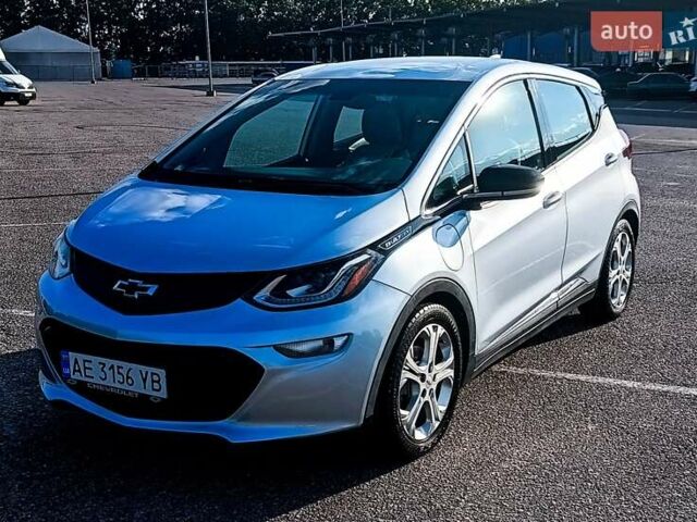 Серый Шевроле Bolt EV, объемом двигателя 0 л и пробегом 96 тыс. км за 13800 $, фото 1 на Automoto.ua