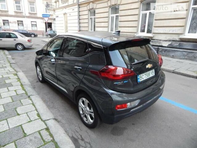 Сірий Шевроле Bolt EV, об'ємом двигуна 0 л та пробігом 112 тис. км за 13700 $, фото 3 на Automoto.ua