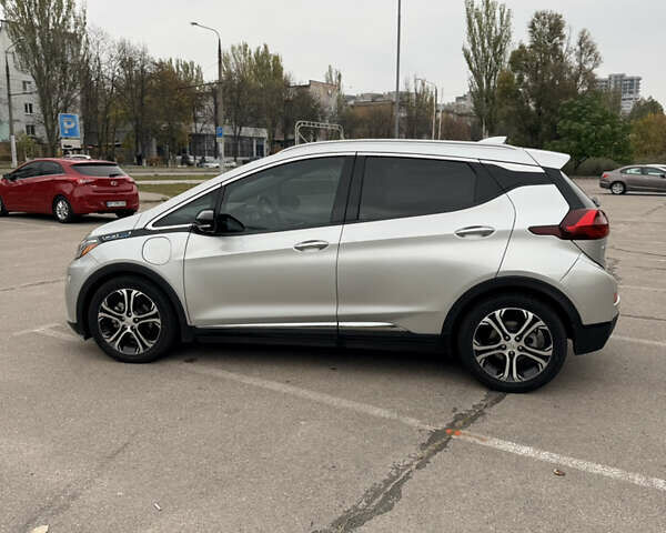 Серый Шевроле Bolt EV, объемом двигателя 0 л и пробегом 44 тыс. км за 17300 $, фото 7 на Automoto.ua