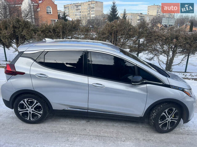 Серый Шевроле Bolt EV, объемом двигателя 0 л и пробегом 125 тыс. км за 14000 $, фото 4 на Automoto.ua