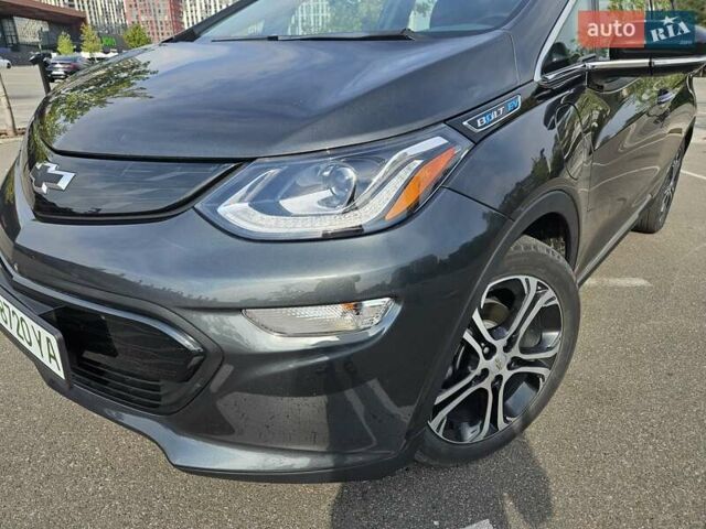 Серый Шевроле Bolt EV, объемом двигателя 0 л и пробегом 40 тыс. км за 18700 $, фото 2 на Automoto.ua