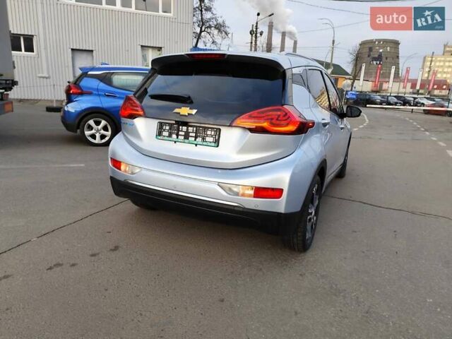 Серый Шевроле Bolt EV, объемом двигателя 0 л и пробегом 110 тыс. км за 14444 $, фото 11 на Automoto.ua