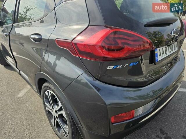 Серый Шевроле Bolt EV, объемом двигателя 0 л и пробегом 40 тыс. км за 18700 $, фото 11 на Automoto.ua