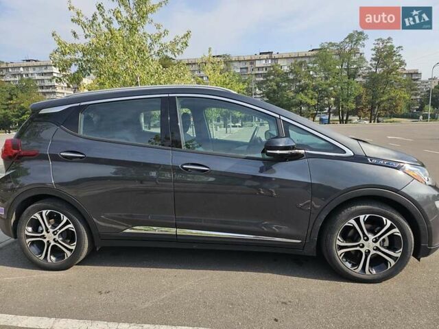 Серый Шевроле Bolt EV, объемом двигателя 0 л и пробегом 40 тыс. км за 18700 $, фото 56 на Automoto.ua
