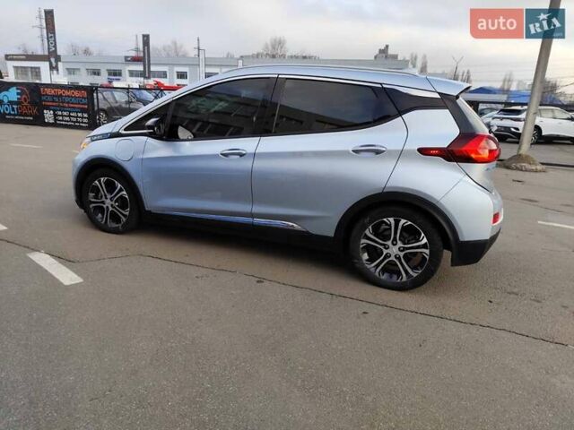 Серый Шевроле Bolt EV, объемом двигателя 0 л и пробегом 110 тыс. км за 14444 $, фото 3 на Automoto.ua