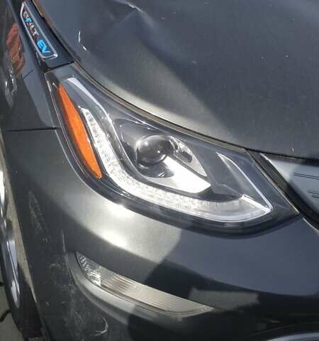 Серый Шевроле Bolt EV, объемом двигателя 0 л и пробегом 216 тыс. км за 7800 $, фото 5 на Automoto.ua