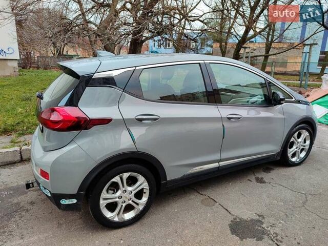Серый Шевроле Bolt EV, объемом двигателя 0 л и пробегом 92 тыс. км за 15500 $, фото 4 на Automoto.ua