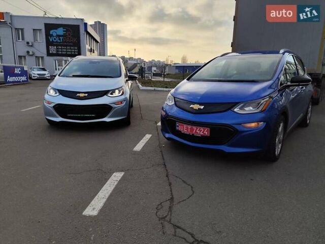 Серый Шевроле Bolt EV, объемом двигателя 0 л и пробегом 110 тыс. км за 14444 $, фото 28 на Automoto.ua
