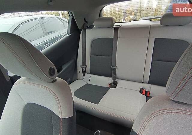 Серый Шевроле Bolt EV, объемом двигателя 0 л и пробегом 160 тыс. км за 11999 $, фото 9 на Automoto.ua