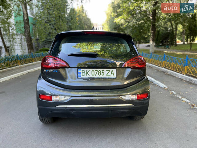 Серый Шевроле Bolt EV, объемом двигателя 0 л и пробегом 203 тыс. км за 9350 $, фото 5 на Automoto.ua