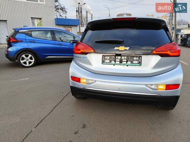 Серый Шевроле Bolt EV, объемом двигателя 0 л и пробегом 110 тыс. км за 14444 $, фото 8 на Automoto.ua