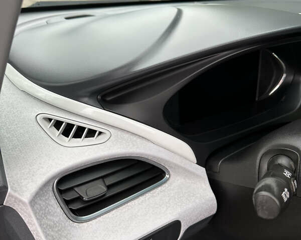 Шевроле Bolt EV 2018 в Киеве на Automoto.ua Серый Шевроле Bolt EV, объемом двигателя 0 л и пробегом 197 тыс. км за 12300 $, фото 10 на Automoto.ua