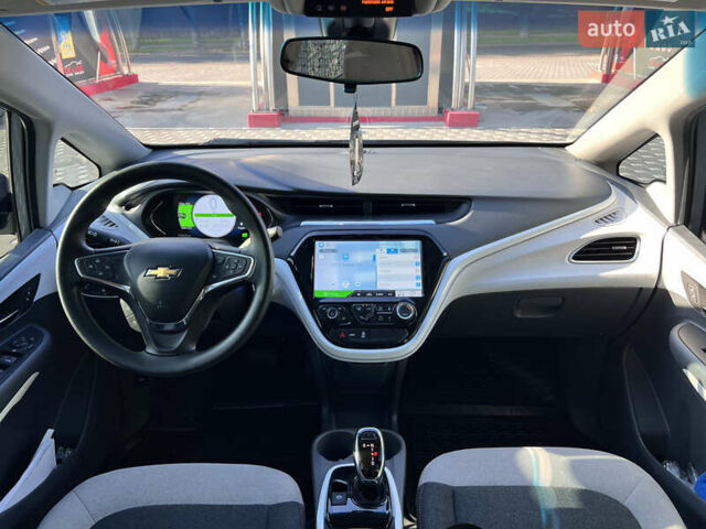 Серый Шевроле Bolt EV, объемом двигателя 0 л и пробегом 931 тыс. км за 14300 $, фото 16 на Automoto.ua