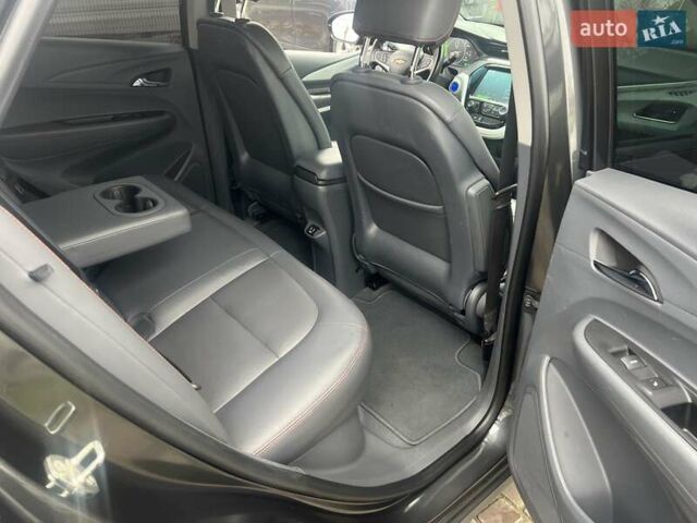 Серый Шевроле Bolt EV, объемом двигателя 0 л и пробегом 107 тыс. км за 14000 $, фото 19 на Automoto.ua