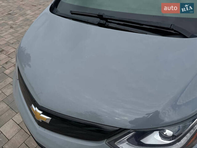 Сірий Шевроле Bolt EV, об'ємом двигуна 0 л та пробігом 109 тис. км за 14999 $, фото 12 на Automoto.ua