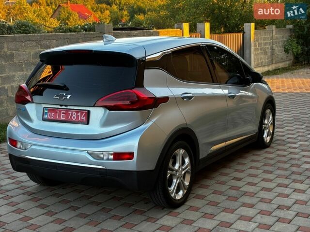 Сірий Шевроле Bolt EV, об'ємом двигуна 0 л та пробігом 79 тис. км за 14900 $, фото 4 на Automoto.ua