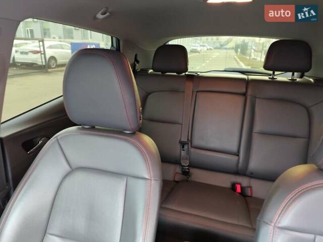 Серый Шевроле Bolt EV, объемом двигателя 0 л и пробегом 110 тыс. км за 14444 $, фото 45 на Automoto.ua