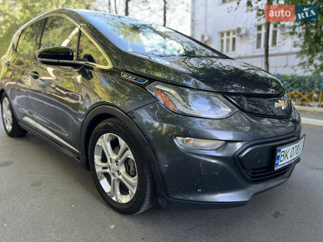 Серый Шевроле Bolt EV, объемом двигателя 0 л и пробегом 203 тыс. км за 9350 $, фото 9 на Automoto.ua