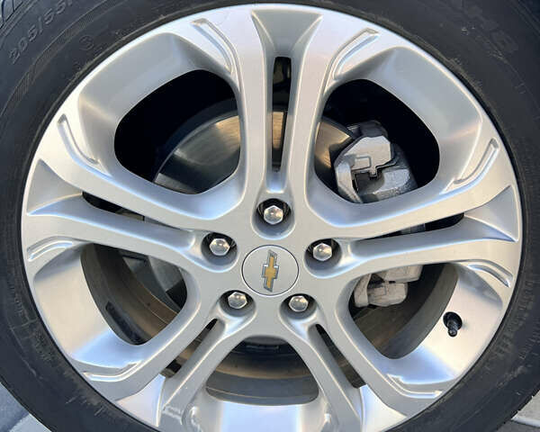 Серый Шевроле Bolt EV, объемом двигателя 0 л и пробегом 931 тыс. км за 14300 $, фото 22 на Automoto.ua