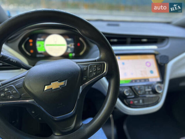 Серый Шевроле Bolt EV, объемом двигателя 0 л и пробегом 203 тыс. км за 9350 $, фото 18 на Automoto.ua