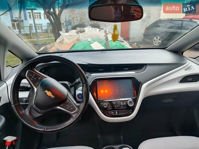 Серый Шевроле Bolt EV, объемом двигателя 0 л и пробегом 92 тыс. км за 15500 $, фото 10 на Automoto.ua