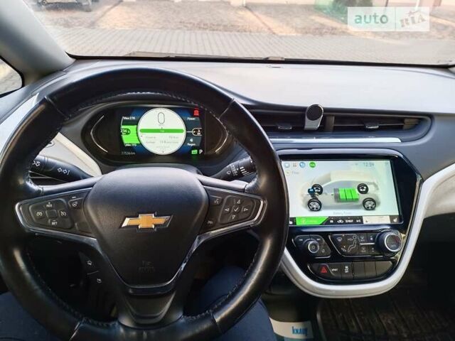 Серый Шевроле Bolt EV, объемом двигателя 0 л и пробегом 78 тыс. км за 15350 $, фото 23 на Automoto.ua