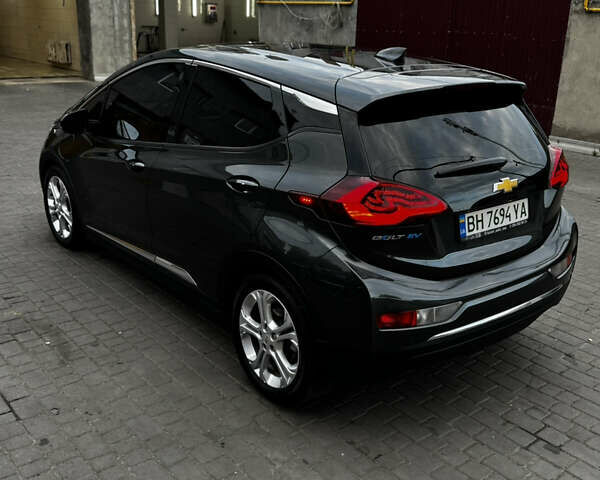 Сірий Шевроле Bolt EV, об'ємом двигуна 0 л та пробігом 95 тис. км за 14999 $, фото 3 на Automoto.ua