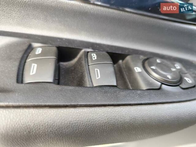 Серый Шевроле Bolt EV, объемом двигателя 0 л и пробегом 110 тыс. км за 14444 $, фото 35 на Automoto.ua