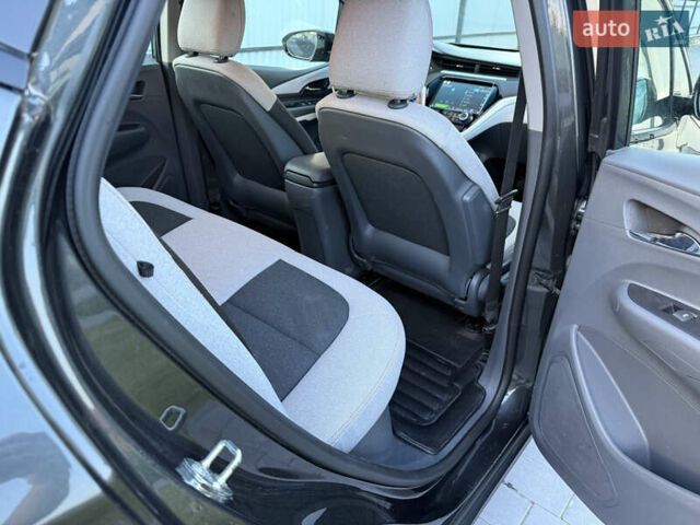 Серый Шевроле Bolt EV, объемом двигателя 0 л и пробегом 159 тыс. км за 12500 $, фото 11 на Automoto.ua