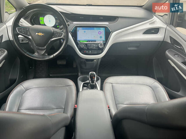 Серый Шевроле Bolt EV, объемом двигателя 0 л и пробегом 75 тыс. км за 13900 $, фото 14 на Automoto.ua