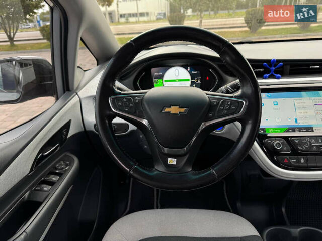 Сірий Шевроле Bolt EV, об'ємом двигуна 0 л та пробігом 109 тис. км за 14999 $, фото 29 на Automoto.ua