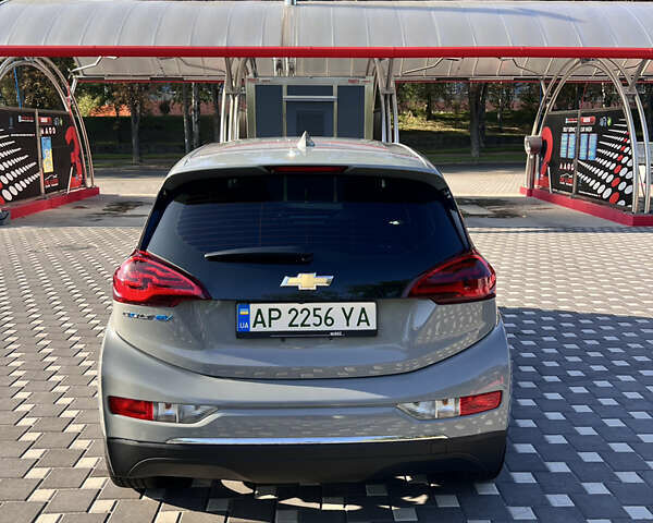 Серый Шевроле Bolt EV, объемом двигателя 0 л и пробегом 931 тыс. км за 14300 $, фото 6 на Automoto.ua