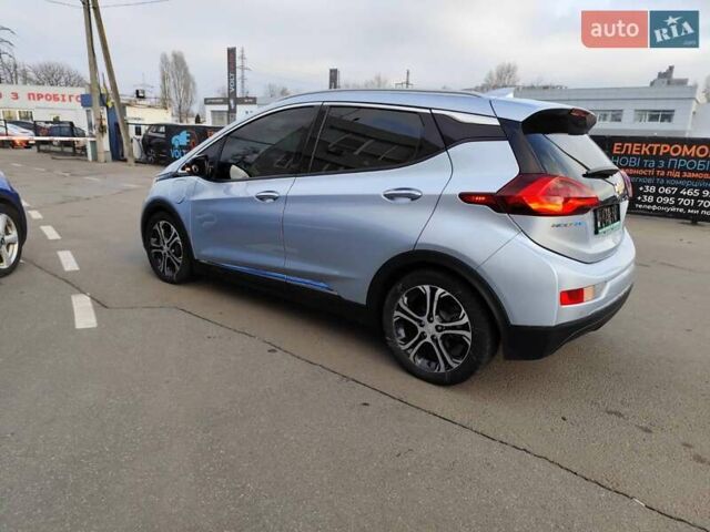 Серый Шевроле Bolt EV, объемом двигателя 0 л и пробегом 110 тыс. км за 14444 $, фото 4 на Automoto.ua