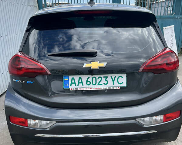 Серый Шевроле Bolt EV, объемом двигателя 0 л и пробегом 60 тыс. км за 14800 $, фото 5 на Automoto.ua