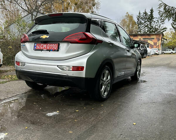 Шевроле Bolt EV 2018 в Киеве на Automoto.ua Серый Шевроле Bolt EV, объемом двигателя 0 л и пробегом 197 тыс. км за 12300 $, фото 5 на Automoto.ua