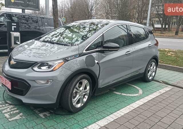 Серый Шевроле Bolt EV, объемом двигателя 0 л и пробегом 160 тыс. км за 11999 $, фото 1 на Automoto.ua
