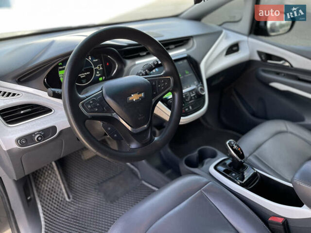 Серый Шевроле Bolt EV, объемом двигателя 0 л и пробегом 188 тыс. км за 14500 $, фото 19 на Automoto.ua