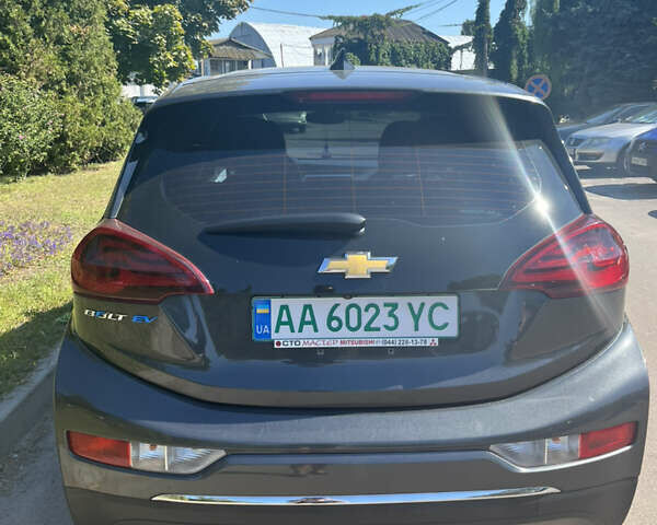 Серый Шевроле Bolt EV, объемом двигателя 0 л и пробегом 60 тыс. км за 14800 $, фото 11 на Automoto.ua