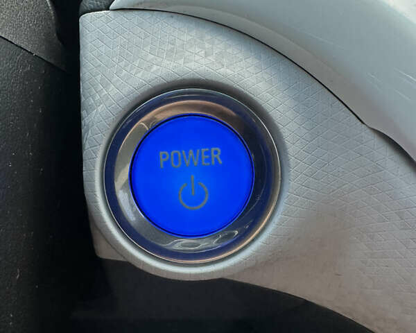 Серый Шевроле Bolt EV, объемом двигателя 0 л и пробегом 149 тыс. км за 14000 $, фото 35 на Automoto.ua