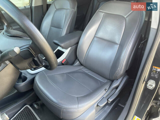Серый Шевроле Bolt EV, объемом двигателя 0 л и пробегом 188 тыс. км за 14500 $, фото 18 на Automoto.ua