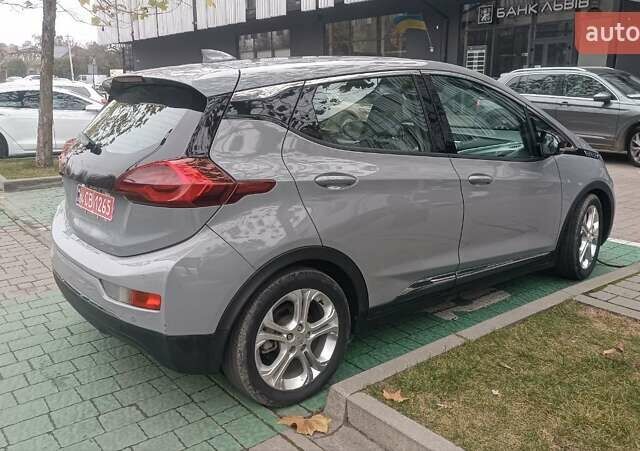 Серый Шевроле Bolt EV, объемом двигателя 0 л и пробегом 160 тыс. км за 11999 $, фото 2 на Automoto.ua
