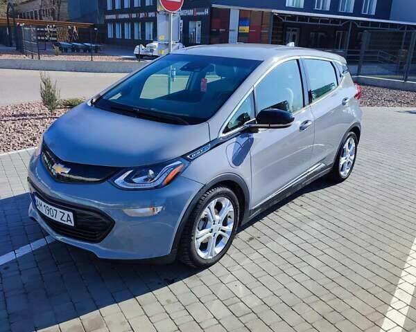 Серый Шевроле Bolt EV, объемом двигателя 0 л и пробегом 62 тыс. км за 13199 $, фото 1 на Automoto.ua
