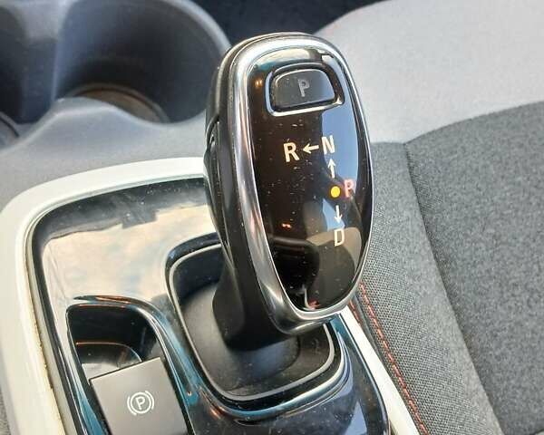 Серый Шевроле Bolt EV, объемом двигателя 0 л и пробегом 244 тыс. км за 12950 $, фото 21 на Automoto.ua