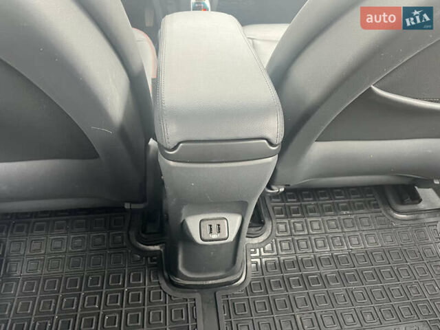 Серый Шевроле Bolt EV, объемом двигателя 0 л и пробегом 75 тыс. км за 13900 $, фото 16 на Automoto.ua