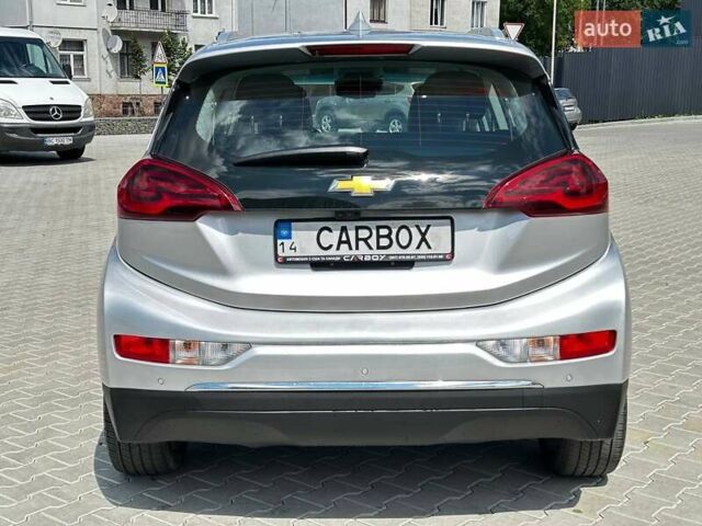 Серый Шевроле Bolt EV, объемом двигателя 0 л и пробегом 78 тыс. км за 14900 $, фото 6 на Automoto.ua