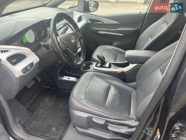 Серый Шевроле Bolt EV, объемом двигателя 0 л и пробегом 75 тыс. км за 13900 $, фото 9 на Automoto.ua