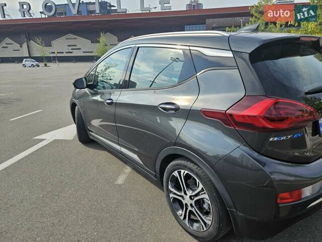 Серый Шевроле Bolt EV, объемом двигателя 0 л и пробегом 40 тыс. км за 18700 $, фото 40 на Automoto.ua