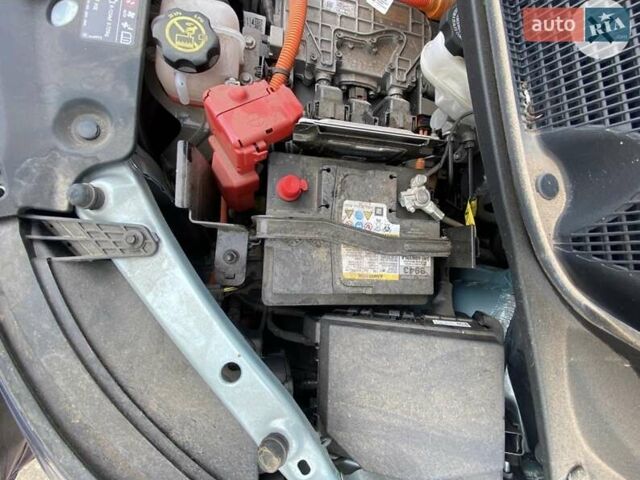 Серый Шевроле Bolt EV, объемом двигателя 0 л и пробегом 60 тыс. км за 17400 $, фото 12 на Automoto.ua