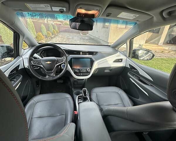 Серый Шевроле Bolt EV, объемом двигателя 0 л и пробегом 86 тыс. км за 13350 $, фото 20 на Automoto.ua