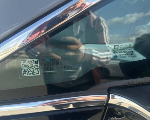 Шевроле Bolt EV 2019 в Житомире на Automoto.ua Серый Шевроле Bolt EV, объемом двигателя 0 л и пробегом 83 тыс. км за 15000 $, фото 12 на Automoto.ua